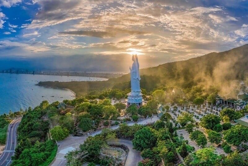 Capture the serene beauty of Vietnam’s spiritual landmarks