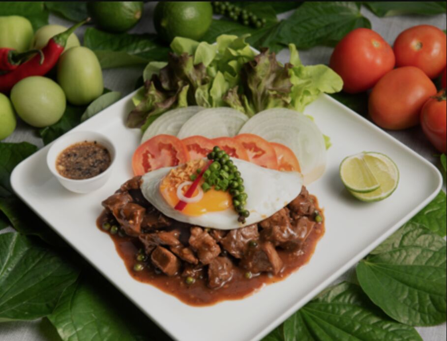 Savor authentic Cambodian flavors from local vendors