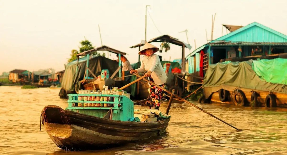 Experience colorful river life in the Mekong Delta