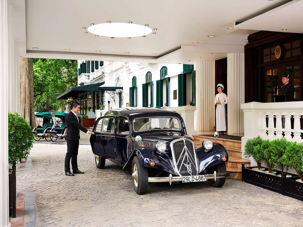 Capture the bustling beauty of Hanoi’s cultural landmarks