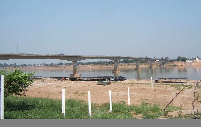 Nong Khai Bridge Laos - Thaila