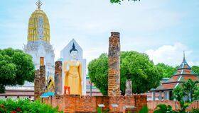 Phitsanulok Stupas