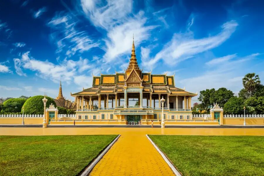 Admire the stunning architecture of Cambodia’s Royal Palace