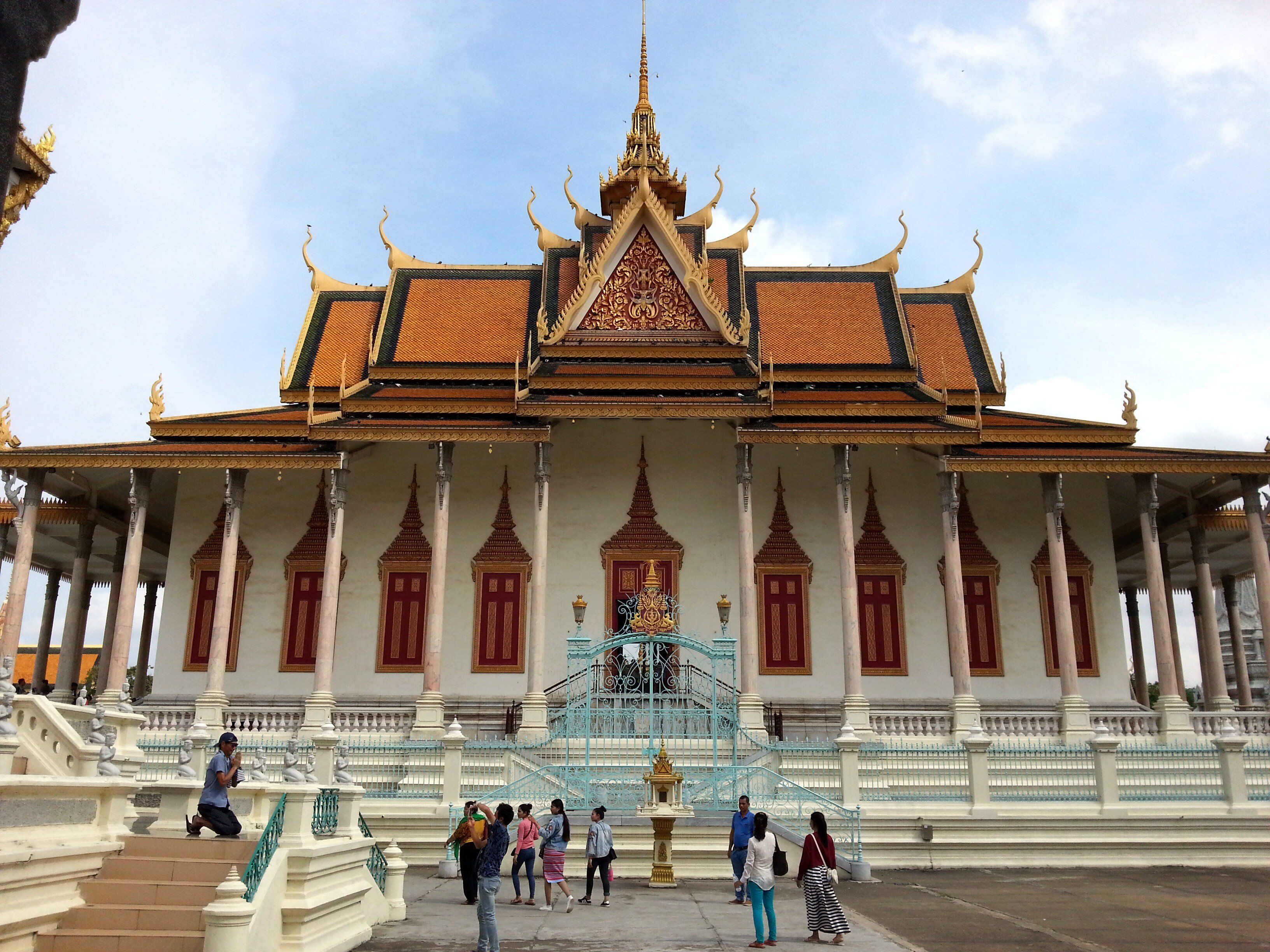 Admire the stunning architecture of Cambodia’s Royal Palace