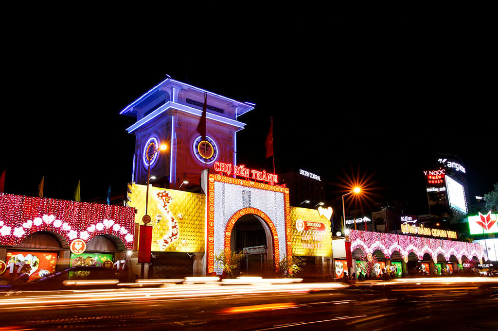 Immerse in the colors and flavors of Saigon’s iconic market