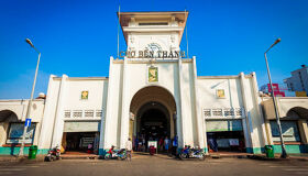 Saigon Full Day Private City Tour with Tan Son Nhat Airport Pickup & Riverside Dinner