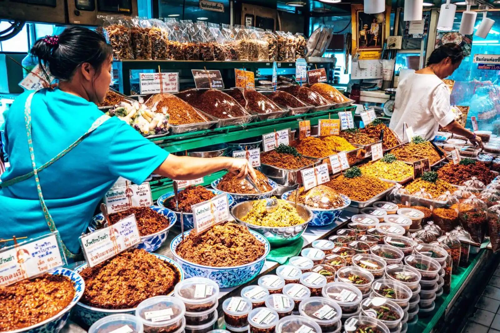 Explore the vibrant stalls of Asia’s largest weekend market