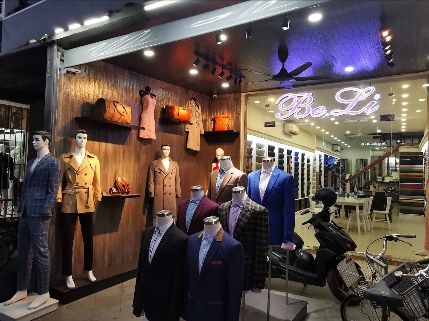 Tailor-Made Clothoes Hoi An 2