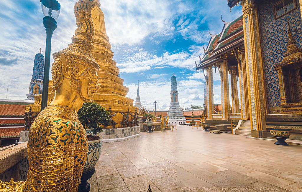 Immerse in the spiritual glow of the Temple of Dawn