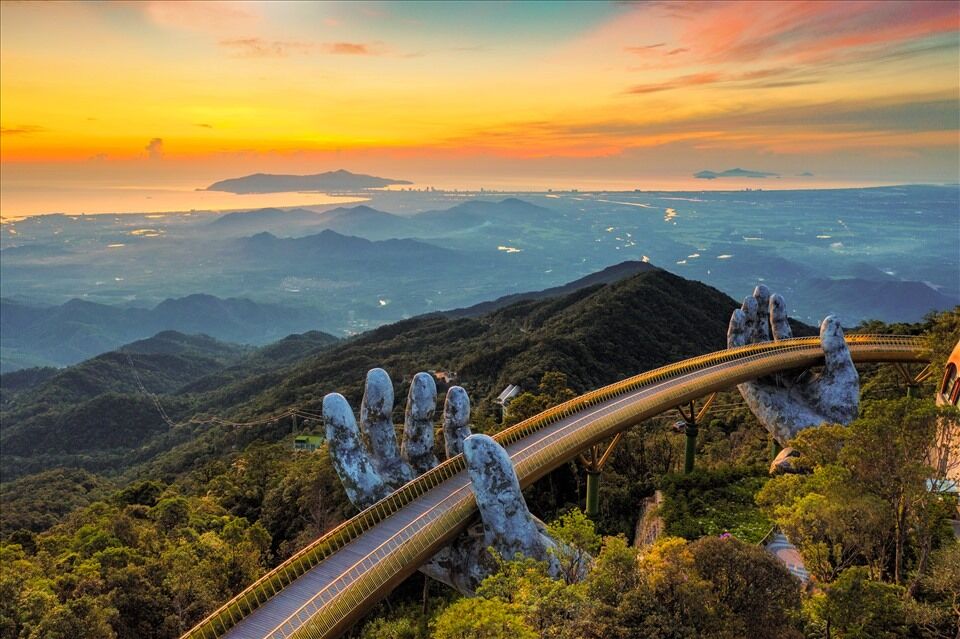 Immerse in Ba Na Hills’ iconic fantasy vibe