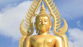 Lampang Golden Buddha Statue