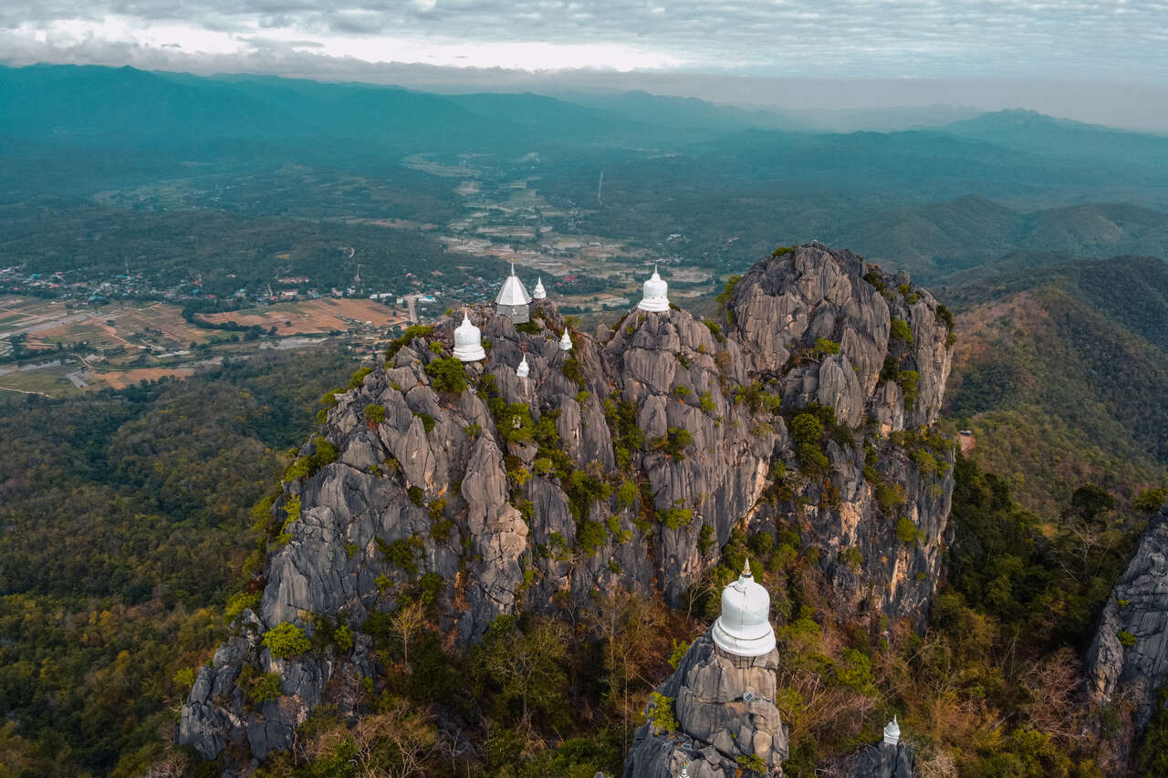 Start your journey with Lampang’s scenic glow