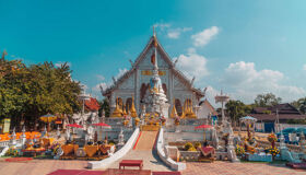 Lampang Wat Chiang Rai