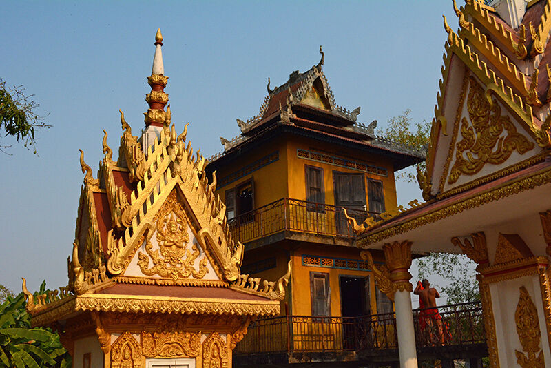 Stung Treng Golden Temple