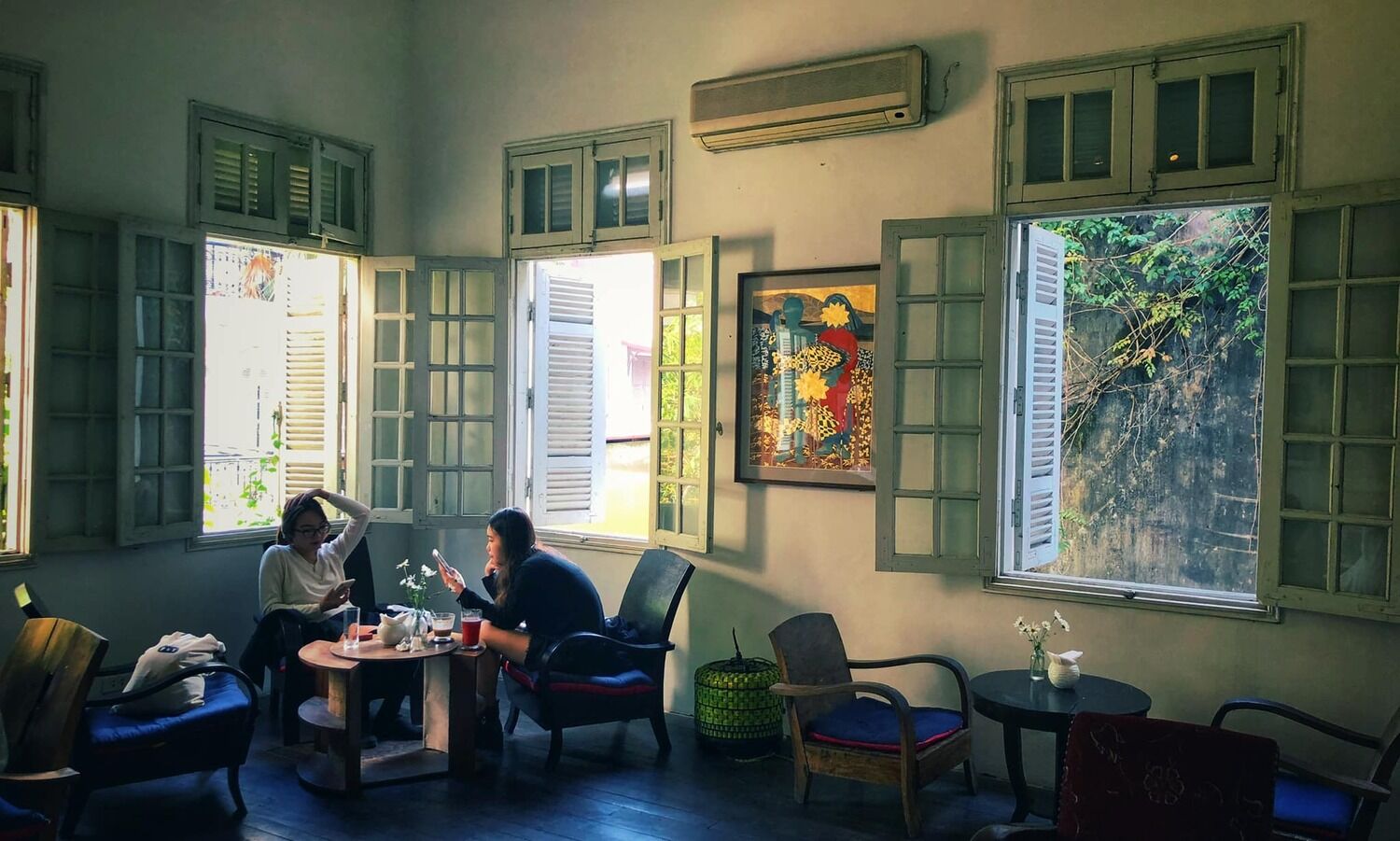 Art Gallary Hanoi Old 7