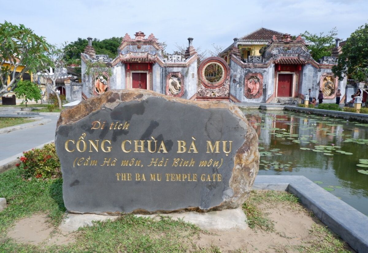 Ba Mu Pagoda Hoi An 1