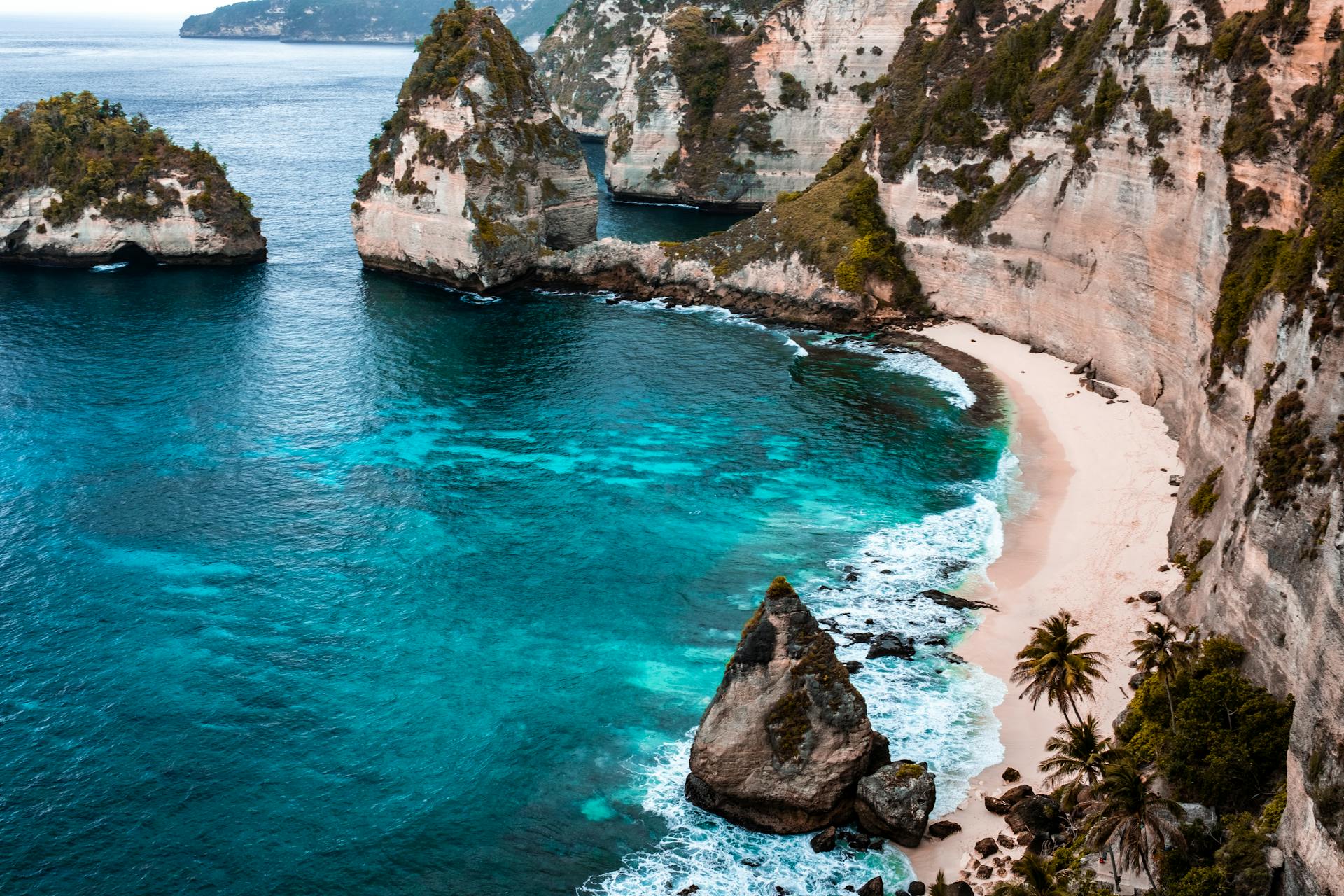 Start your journey with Bali’s scenic glow