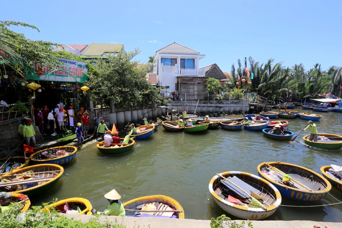 Cam Than Cocunut Village Hoi A