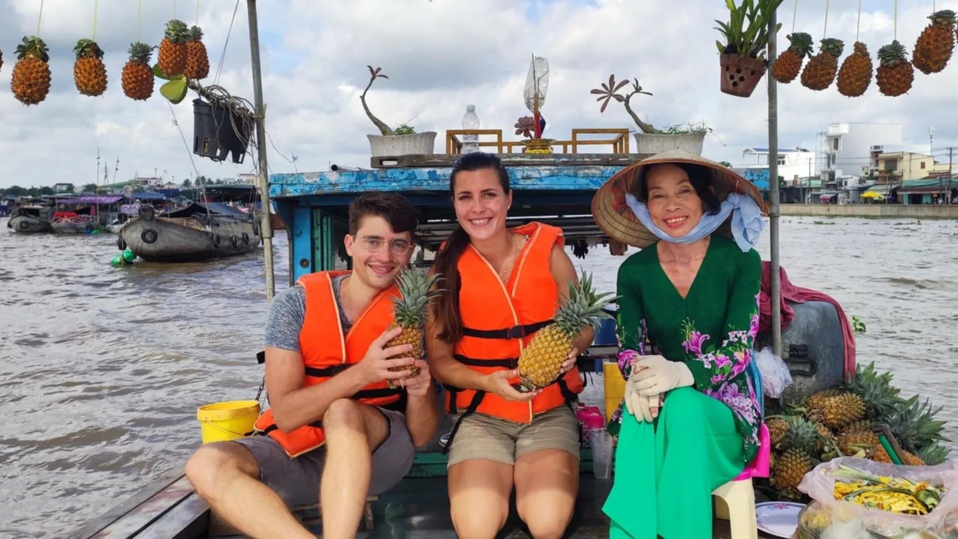 Can Tho Phong Dien Floating Ma
