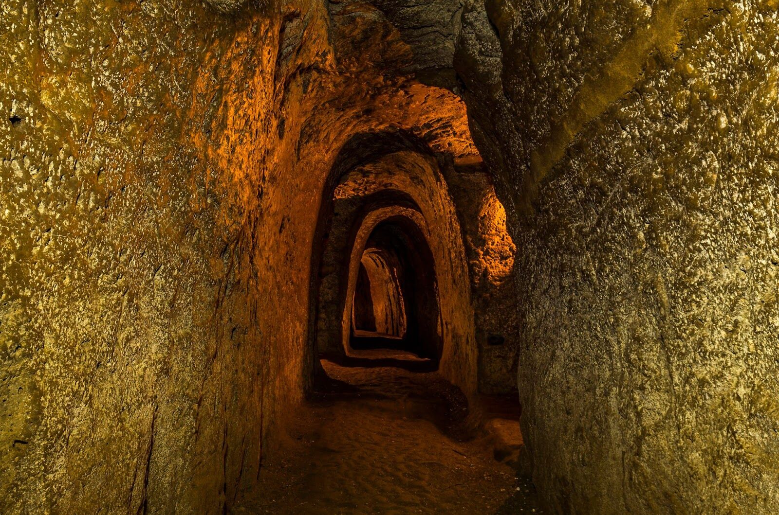 Explore the underground history of Cu Chi