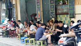 Hanoi Coffee Culture & Cyclo Adventure Tour with Water Puppet Show