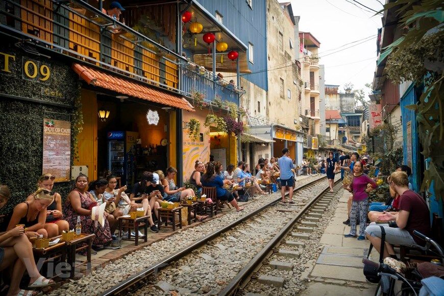 Hanoi Coffee Train Street