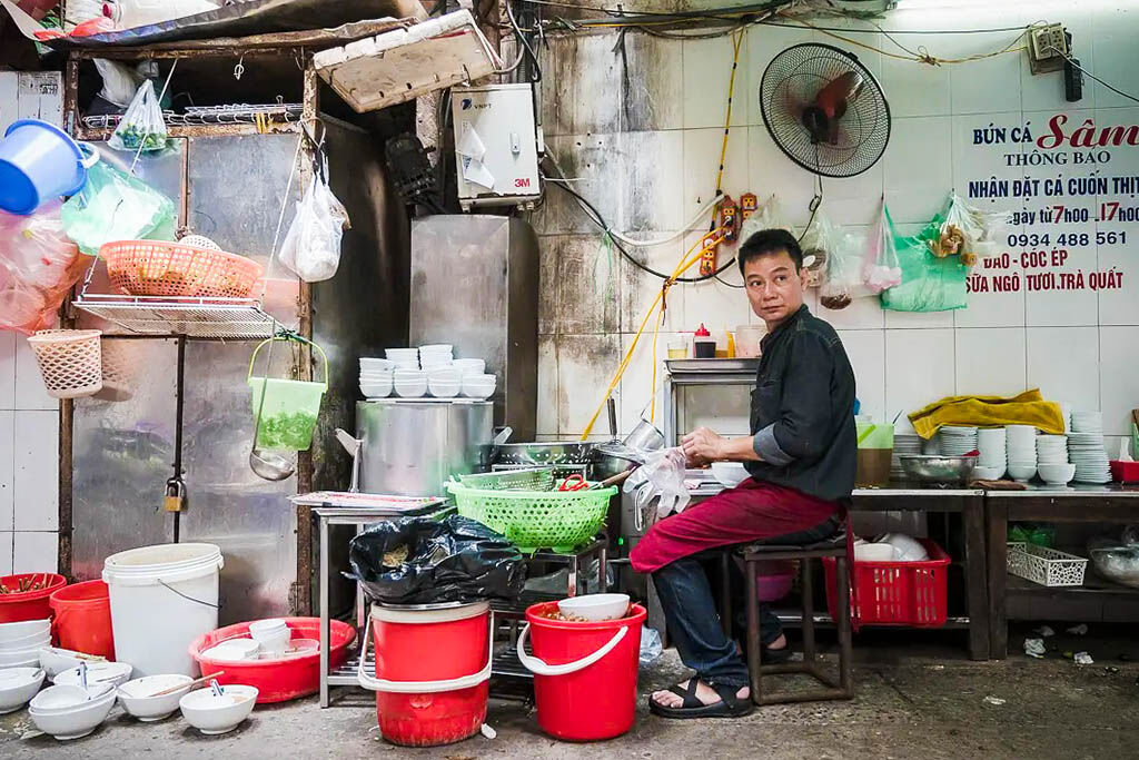 Hanoi Old Quarter bustling str