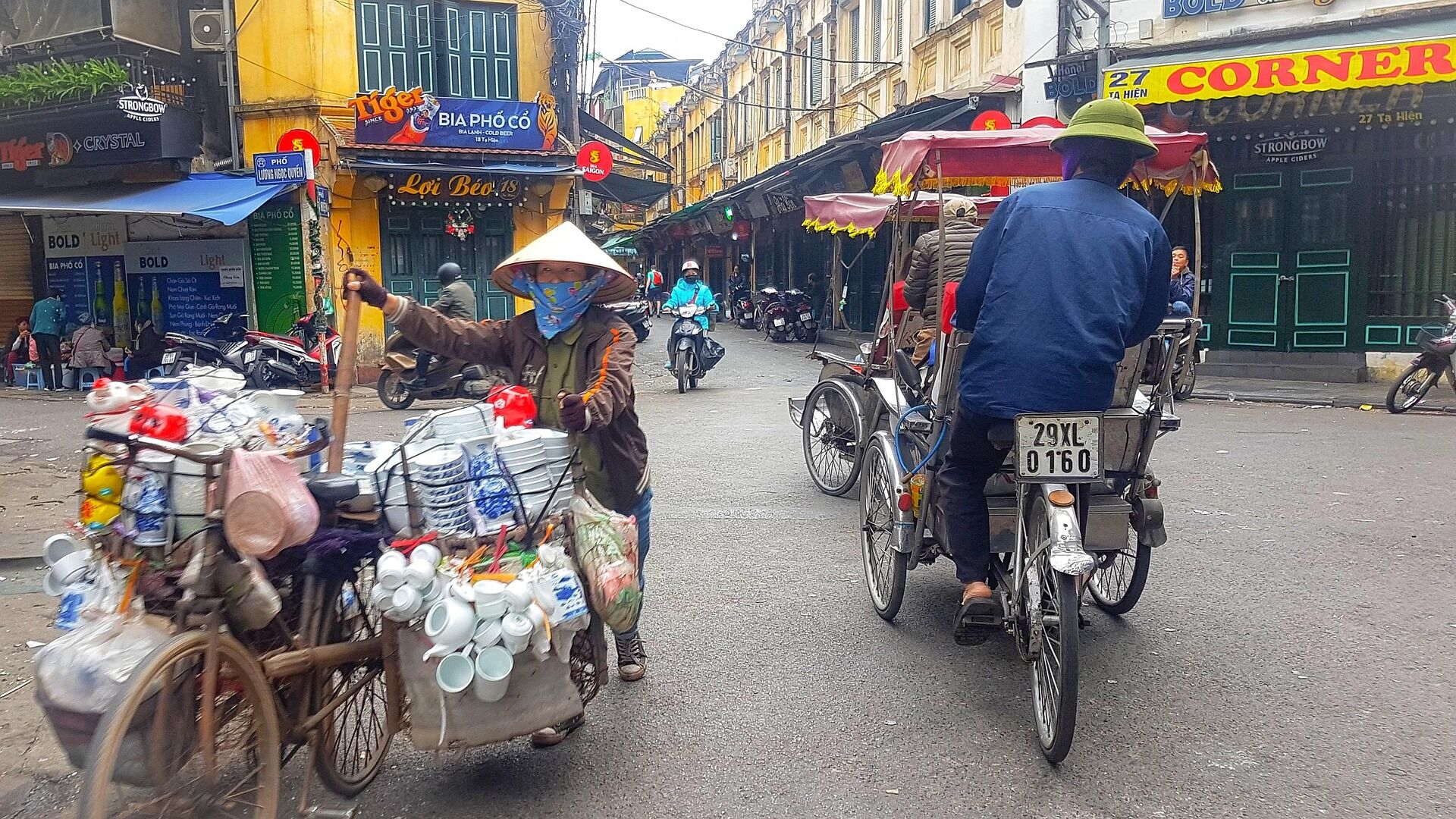 Start your journey with Hanoi’s charming glow