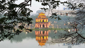 Hanoi Heritage Heart & Tranquil Lakes Full Day Private Tour