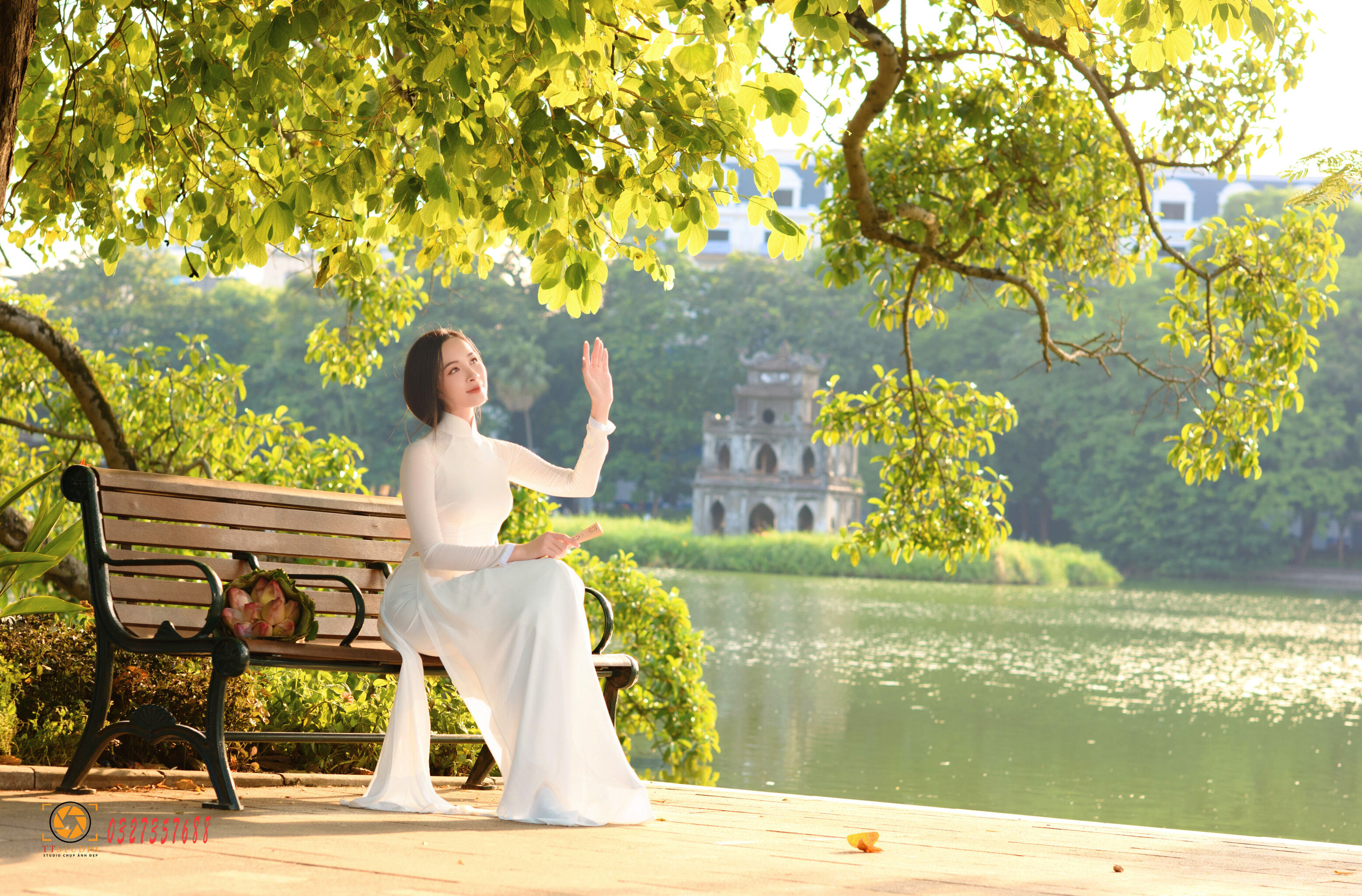 Hoan Kiem Lake 9