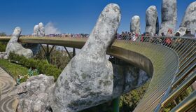 Hoi An Da Nang Ba Na Hills Golden Hands Bridge