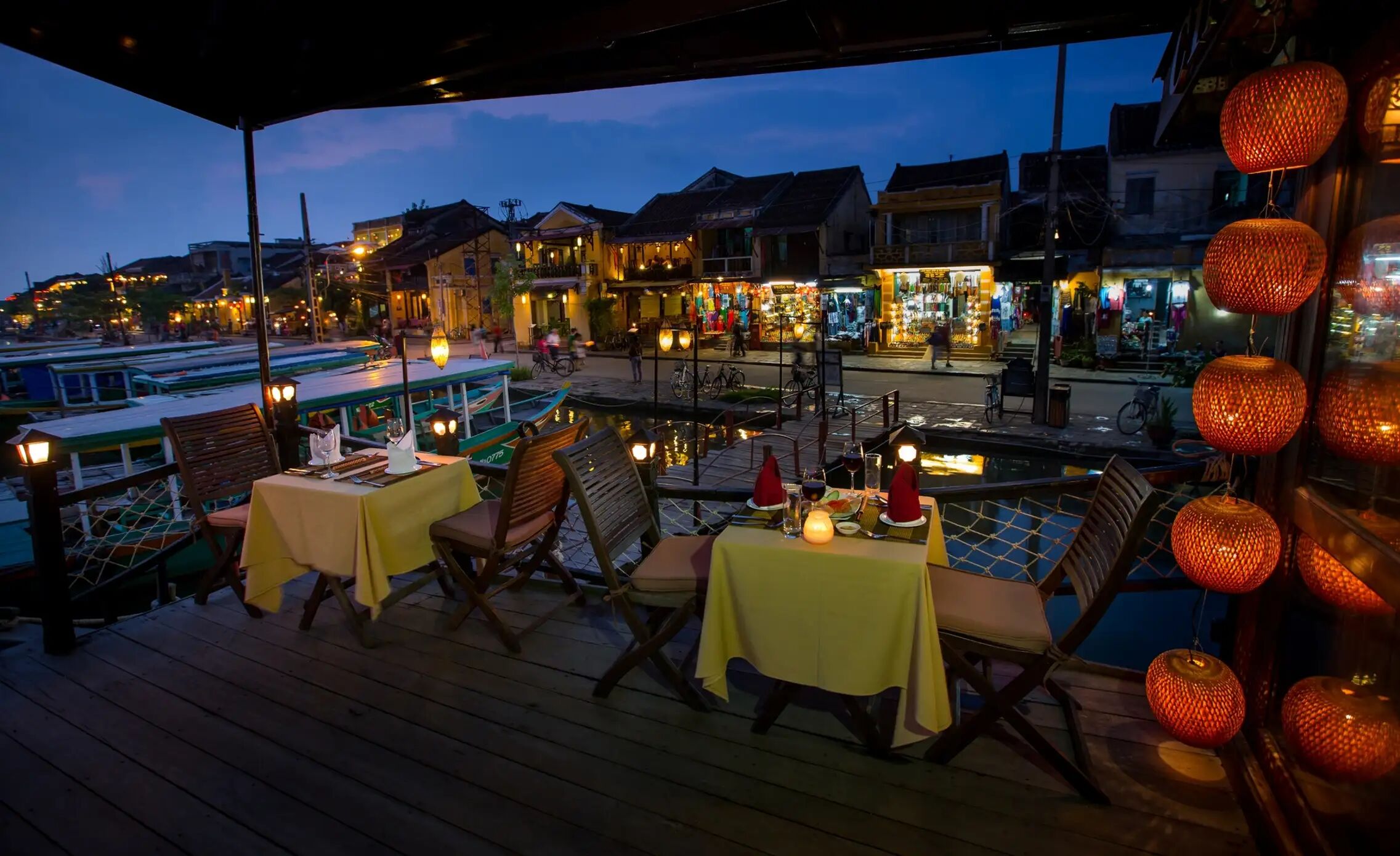 Hoi An Dinner Cruise 17