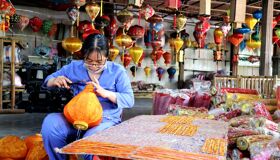 Hoi An Signature Private Craft & Heritage Full Day Tour: Lantern Workshop + Tailoring