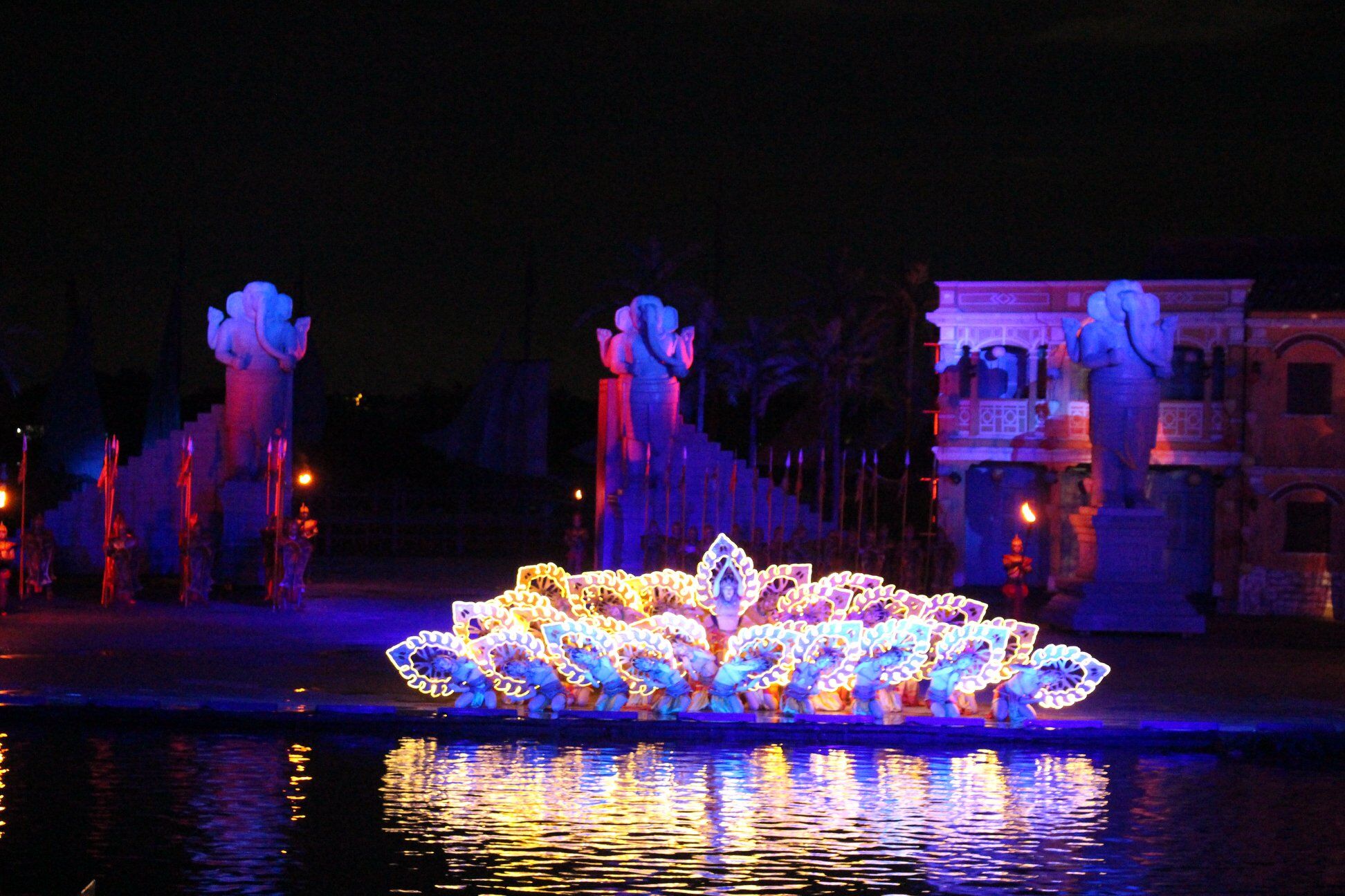 Hoi An Memories Show Ky Uc 21