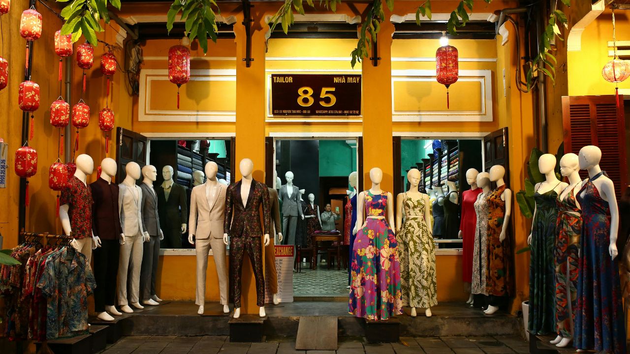 Hoi An tailor Shops 7