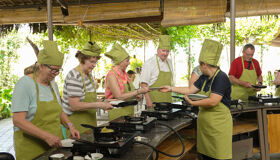 Hoi An Farm-to-Table Cooking Tour with Da Nang Airport Pickup