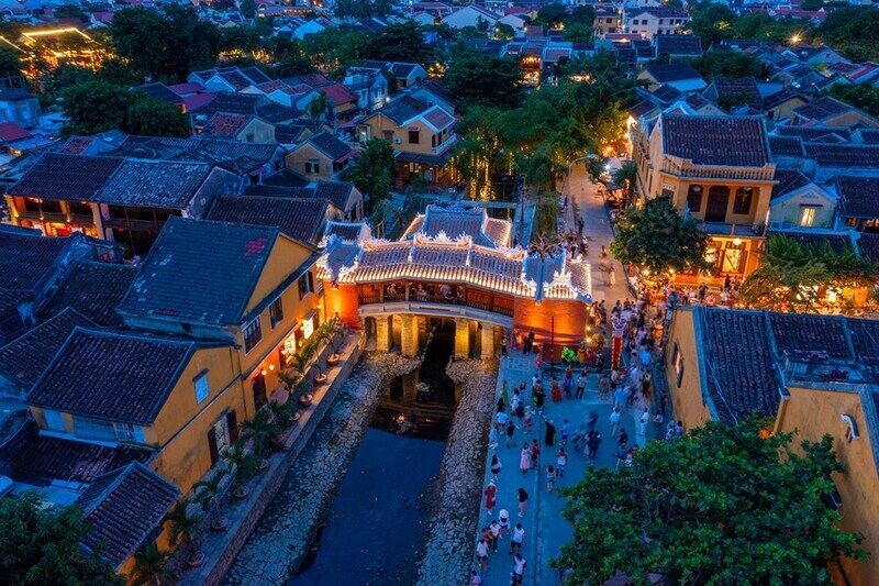Japanese Covered Bridge Hoi An