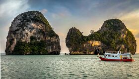 Phi Phi Island Tourist Boat
