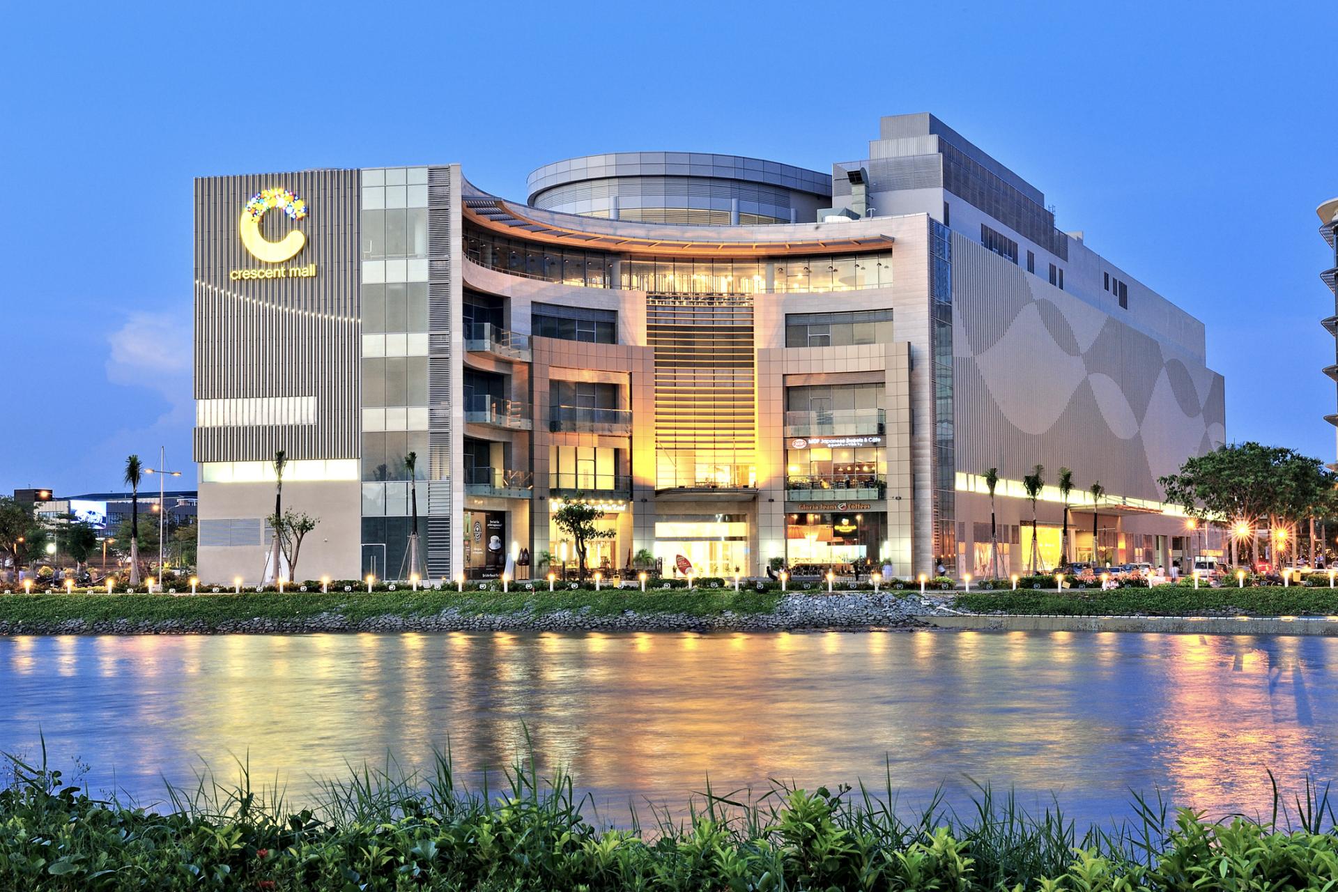 Saigon Crescent Mall 6