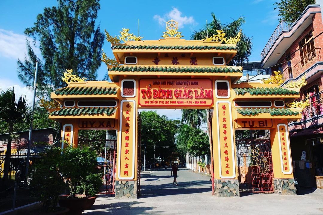 Saigon Giac Lam Pagoda 11