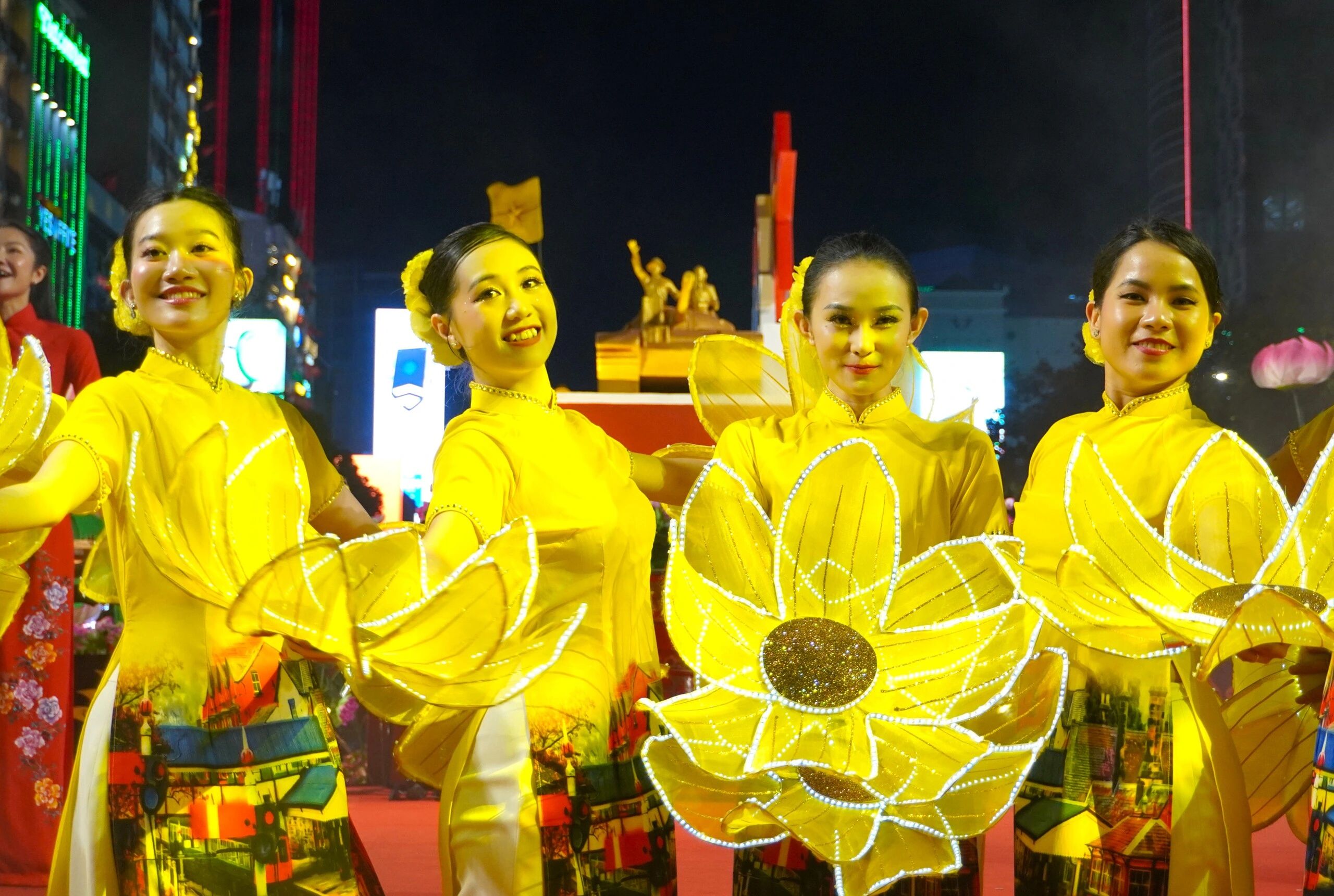 Saigon Live Music Nguyen Hue S