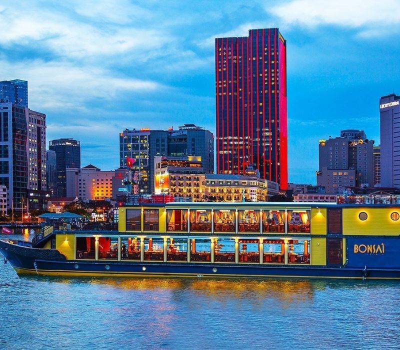Saigon River Dinner Cruise 1