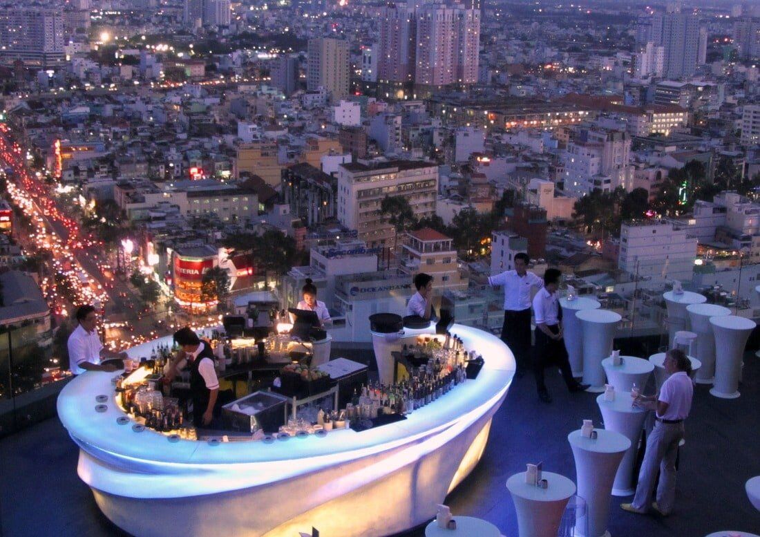 Saigon Rooftop Bar 1