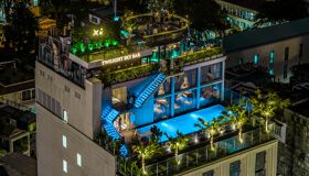 Ho Chi Minh City Full Day Private Skyline Experience with Airport Pickup & Rooftop Bars