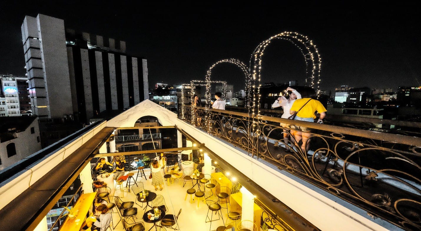 Saigon Rooftop Coffee Ca Phe 7