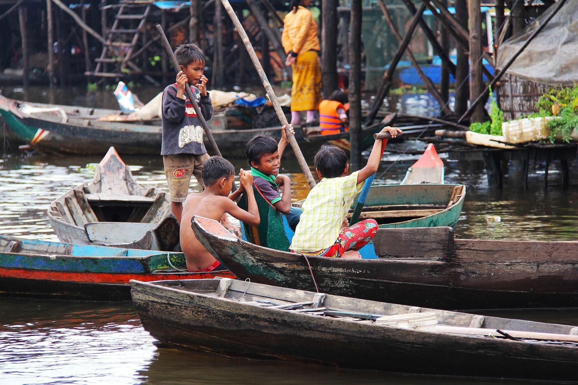 Experience daily life on the world’s largest freshwater lake