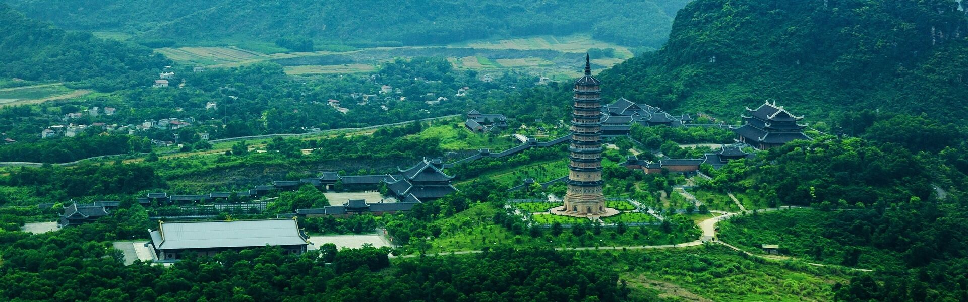Capture the authentic charm of Vietnam’s cultural scene