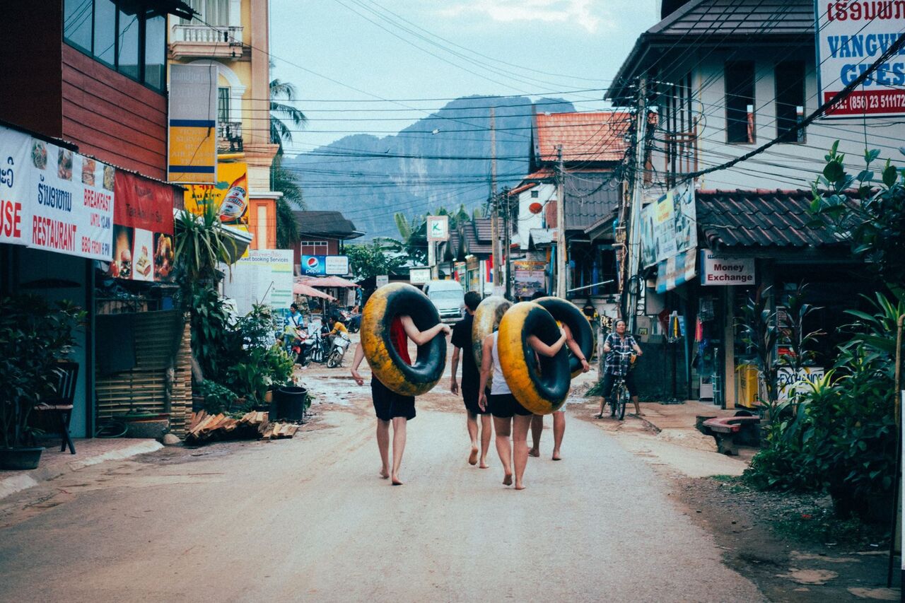 Immerse in Vang Vieng’s scenic heritage